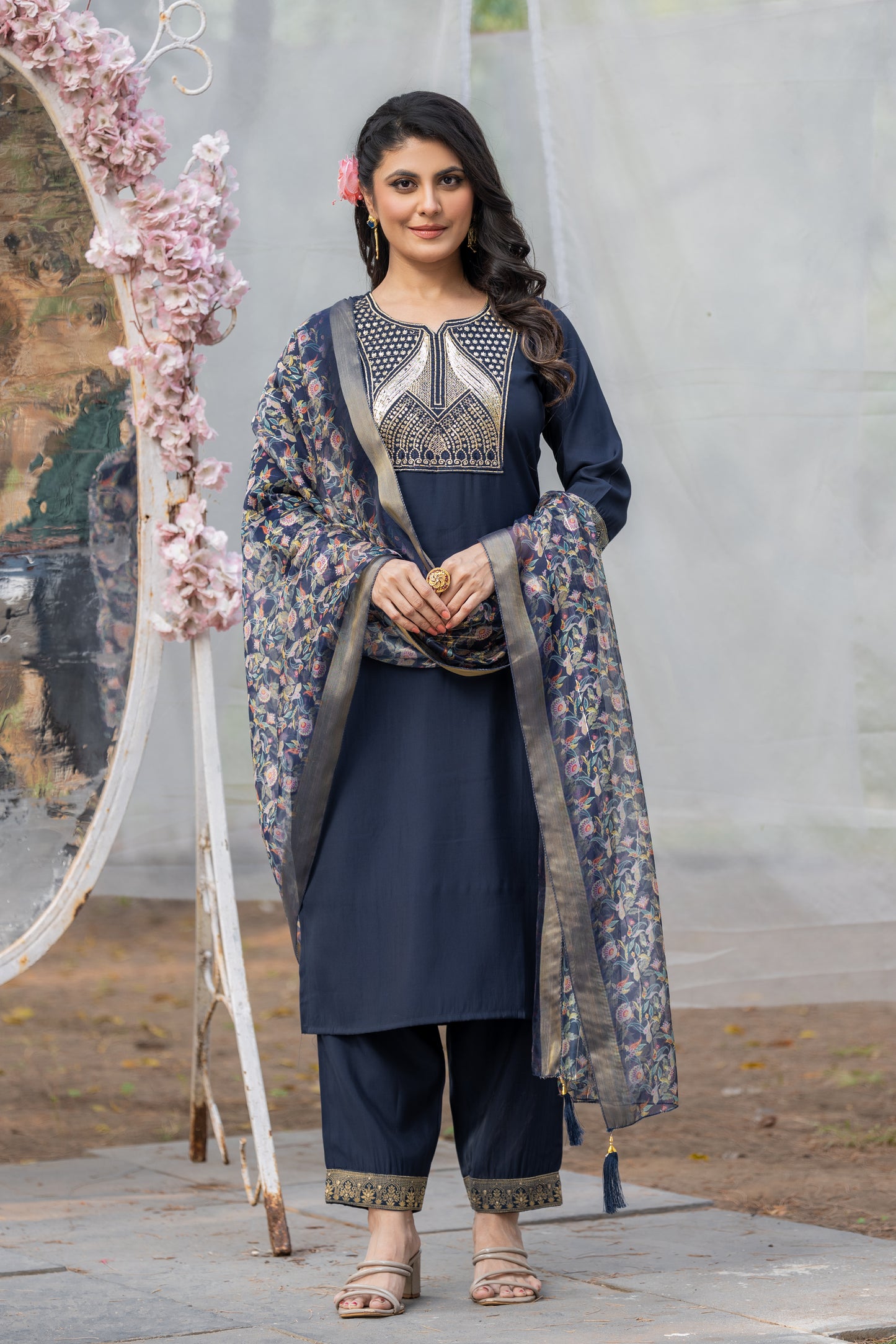 Kurta with bottom and dupatta set
